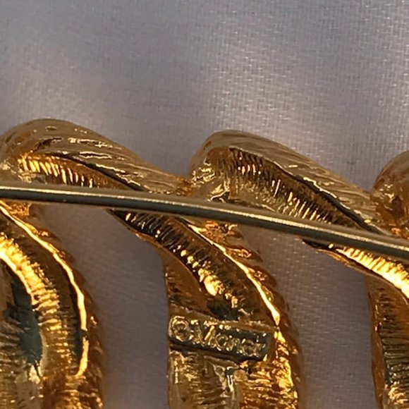 MONET Gold-tone Four Textured Rings Brooch - Picture 4 of 5